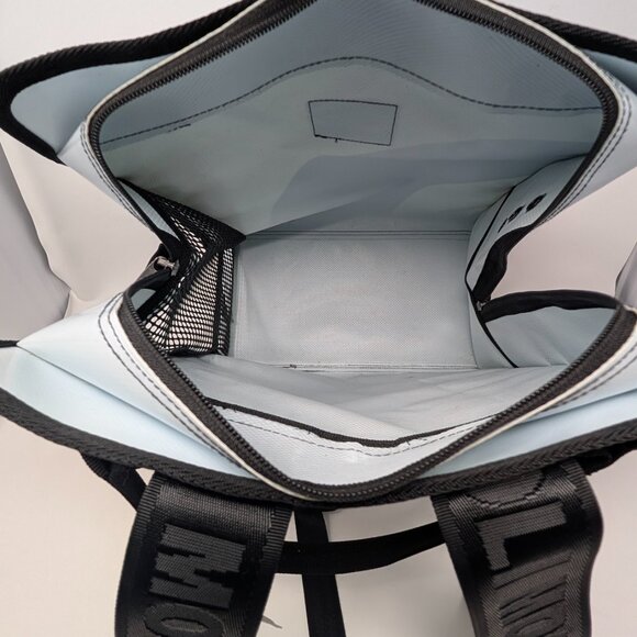 MOBOLI Luxe "I HAVE A CAT" PVC Tarpaulin Large Cat Carrier/Backpack - Gym/Beach? - Picture 11 of 15